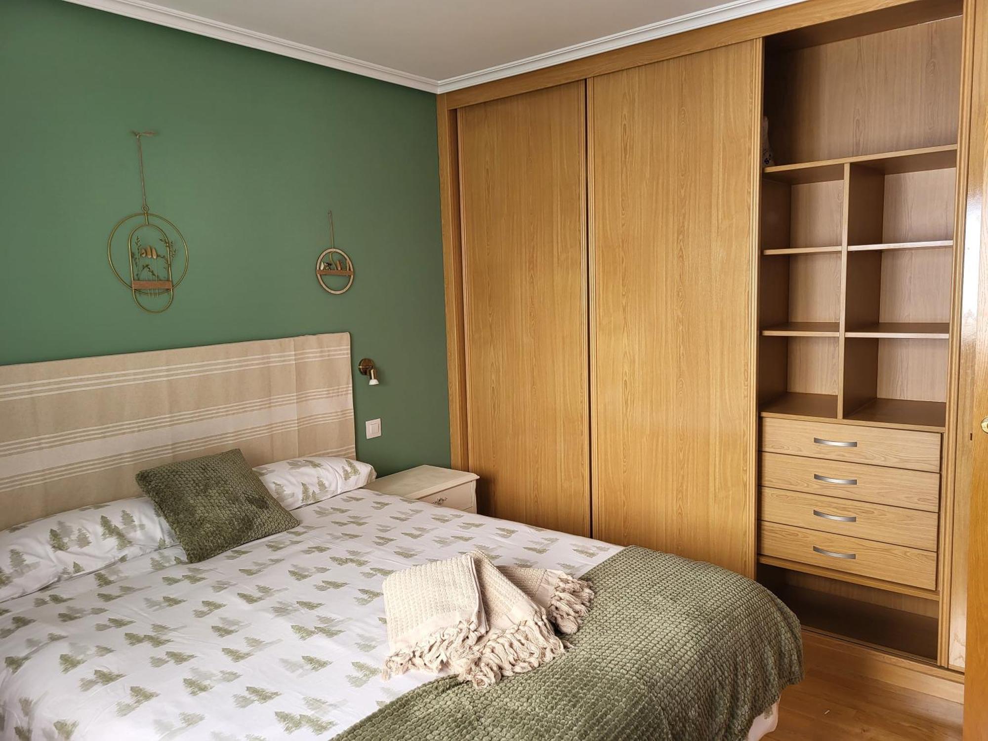 Apartamento Puerta Del Humedo - Con Garaje - Wifi - Centro Ciudad León