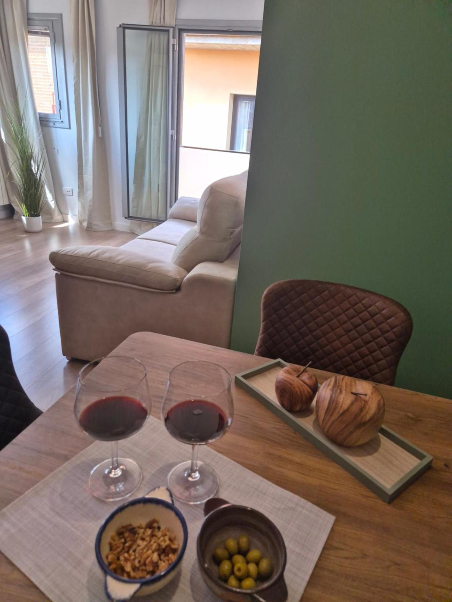 Apartamento Puerta Del Humedo - Con Garaje - Wifi - Centro Ciudad León